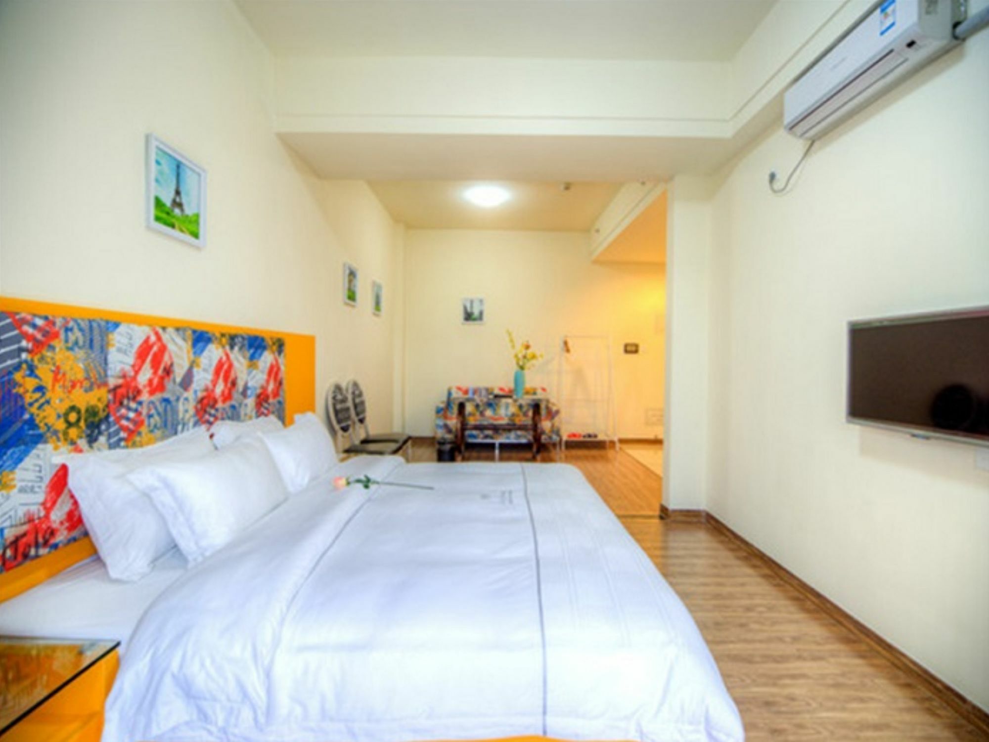 Hui Jin Inn Suites Гуанчжоу Екстер'єр фото